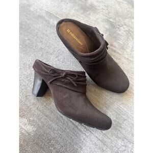 Naturalizer Comfort Bow Brown Leather Shoes Size 8.5 wedge heel